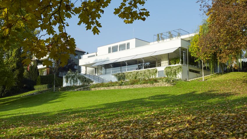 Brno_vila_TUGENDHAT_výlet autobusem HEJNAL TURISMO 